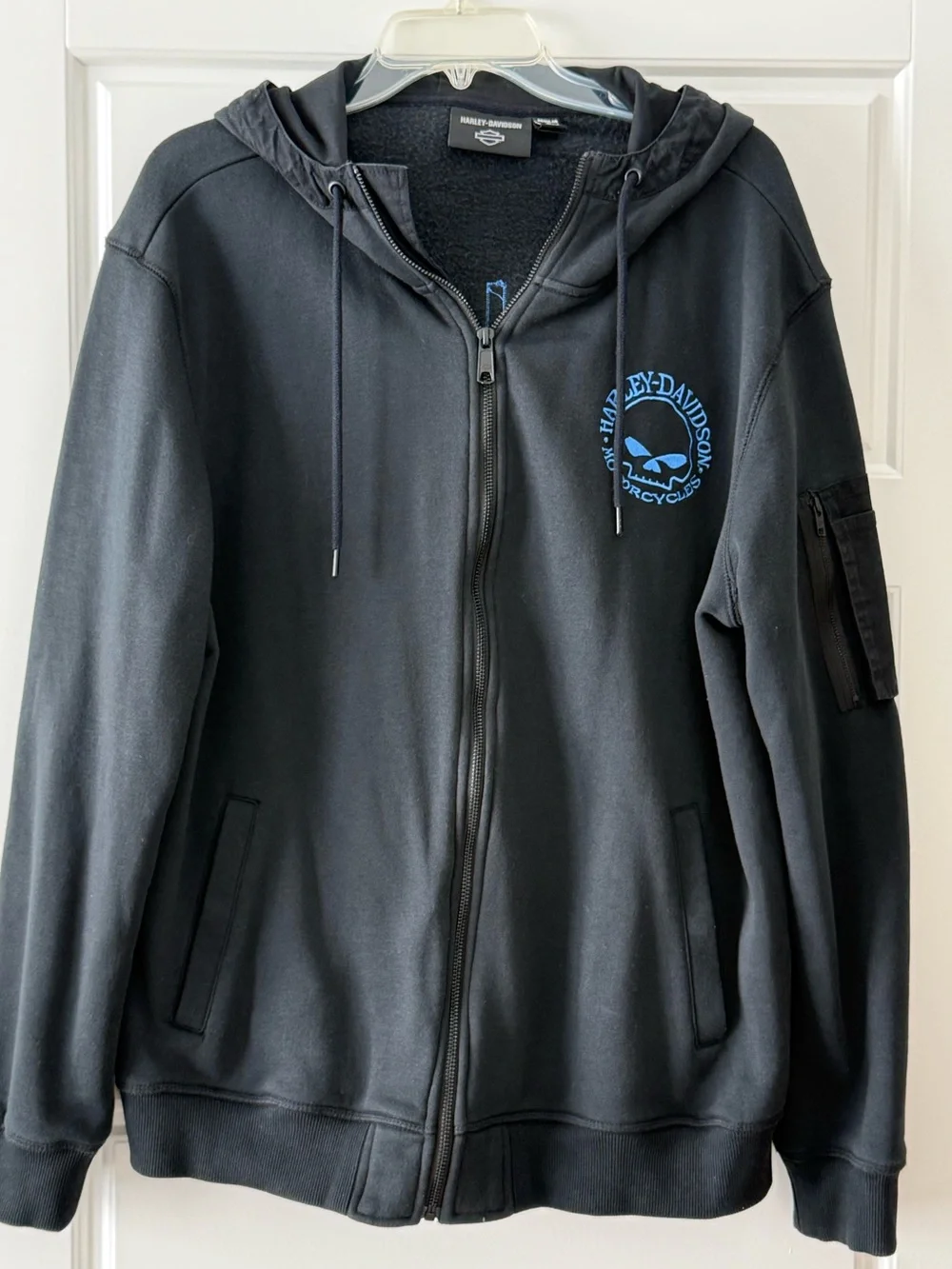 Men’s Harley-Davidson Black Full-Zip Hoodie Blue Willie G Skull Graphic Jacket L